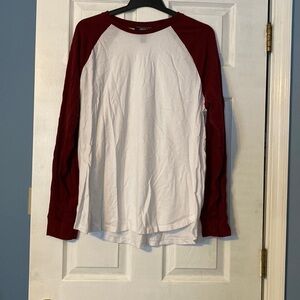 Forever 21 mens long sleeve tee; size xl